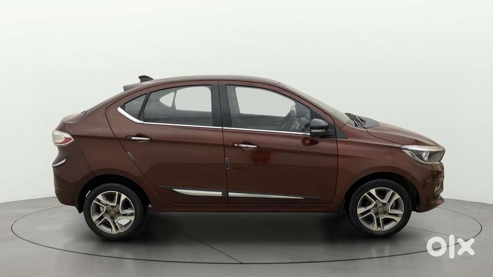 Tata Tigor Xza Plus, 2022, Petrol