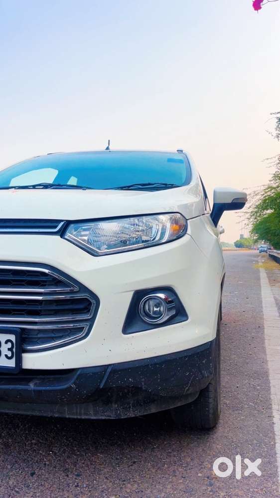 Ford Ecosport Petrol Automatic 2015