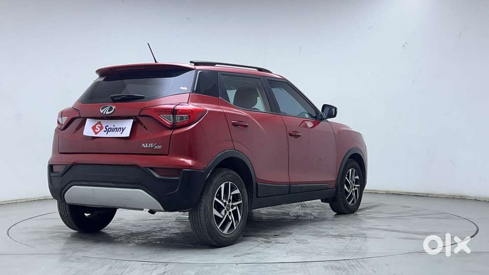Mahindra Xuv300 W8 Option Diesel, 2022, Diesel