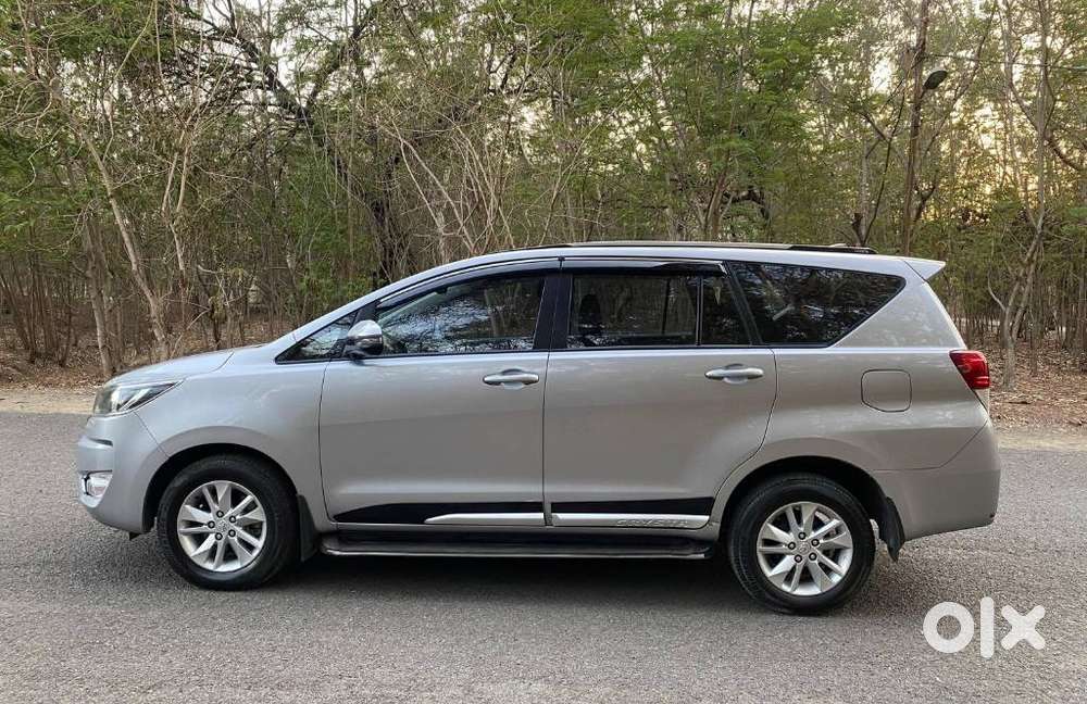 Toyota Innova Crysta 2.4 Gx Limited Edition 8 Str, 2024, Diesel