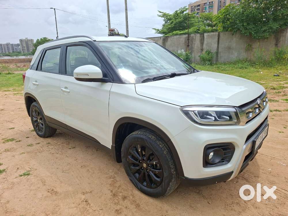 Maruti Suzuki Brezza 1.5 Zxi Smart Hybrid, 2021, Petrol