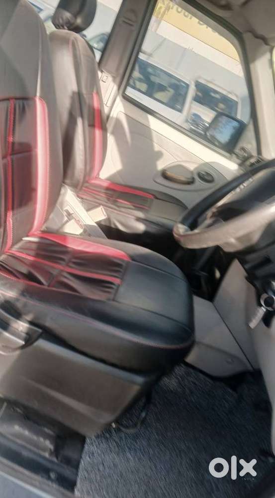 Mahindra Scorpio S2, 2016