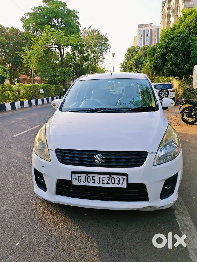 Maruti Suzuki Ertiga 2013 Diesel 93000 Km Driven