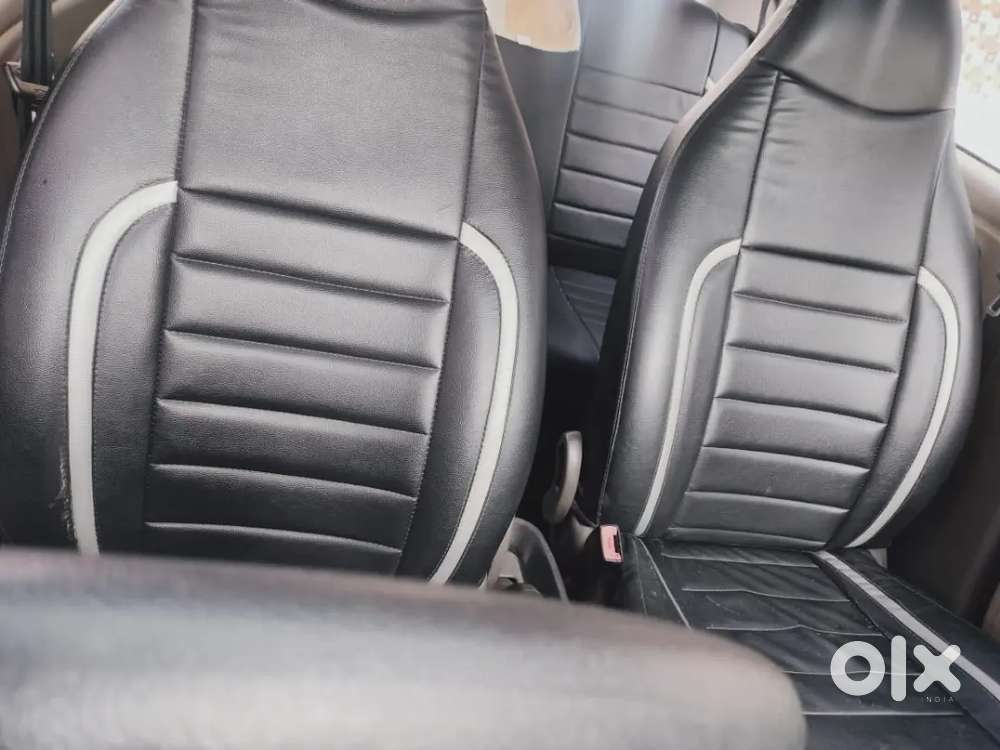 Hyundai I10 2011 Variant  Dec-2011 Model