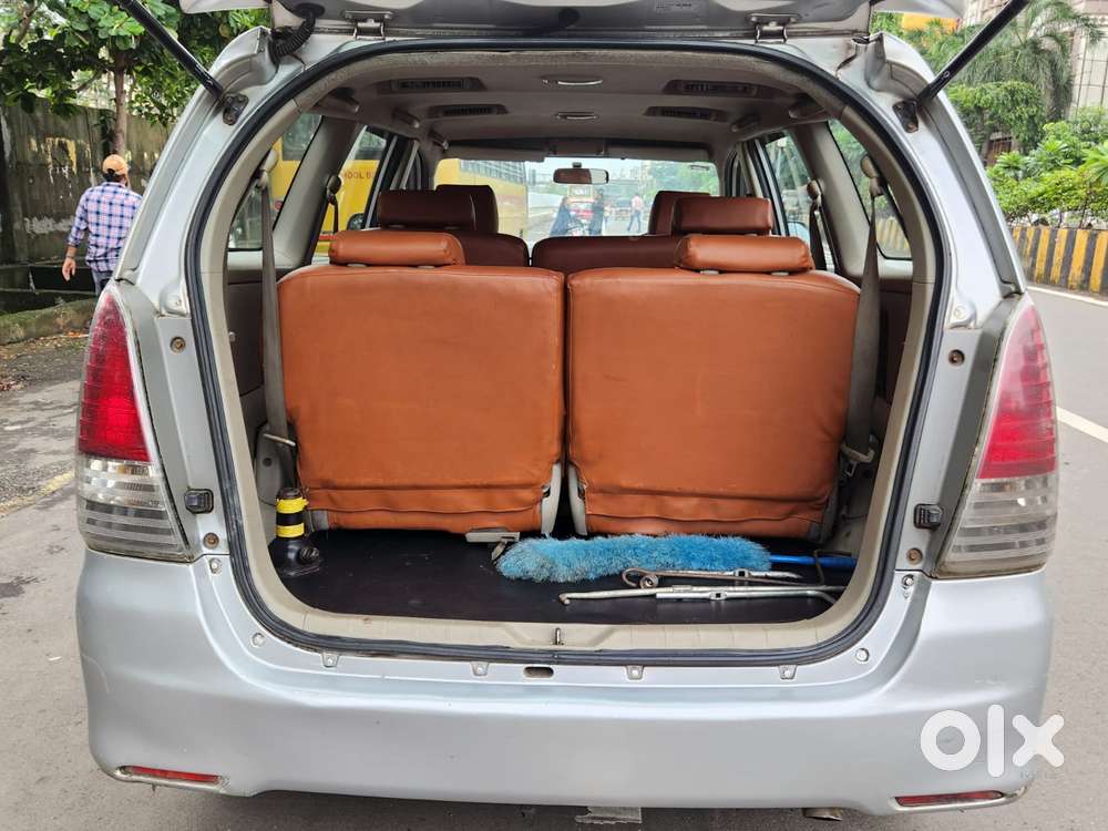 Toyota Innova 2.5 G (diesel) 8 Seater, 2010, Diesel