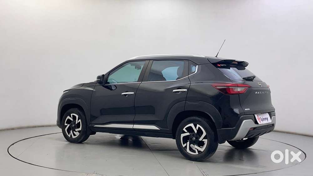 Nissan Magnite 1.0 Xv Premium Turbo Cvt, 2022, Petrol