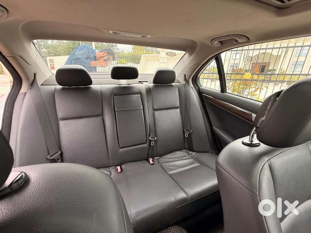 Mercedes-benz C Class 2.0 Petrol 2009