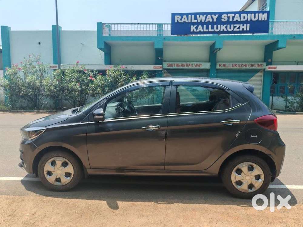 Tata Tiago 1.05 Revotorq Xm, 2024, Petrol