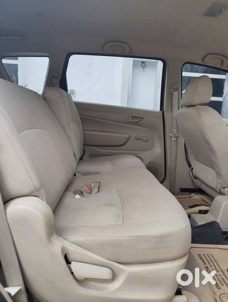 Maruti Suzuki Ertiga Lxi, 2014, Petrol