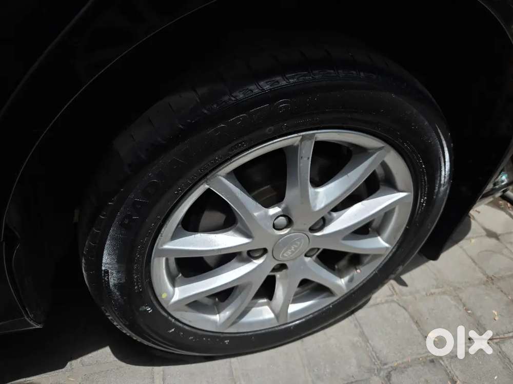 Byd E6 2024  Under Warranty  520km Range  Pristine Condition
