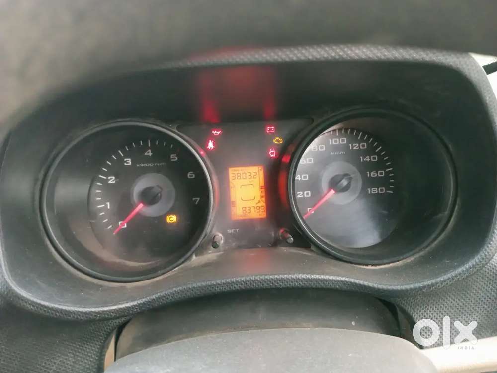 Mahindra Tuv 300 2017 Diesel Automatic