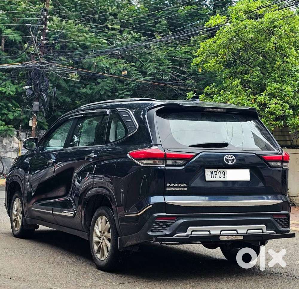 Toyota Innova Hycross 2.0 Gx 7 Str, 2023, Petrol