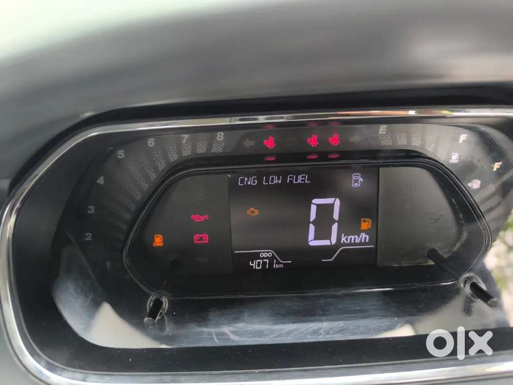 Tata Tiago Xt Icng 27 December 2025 Model