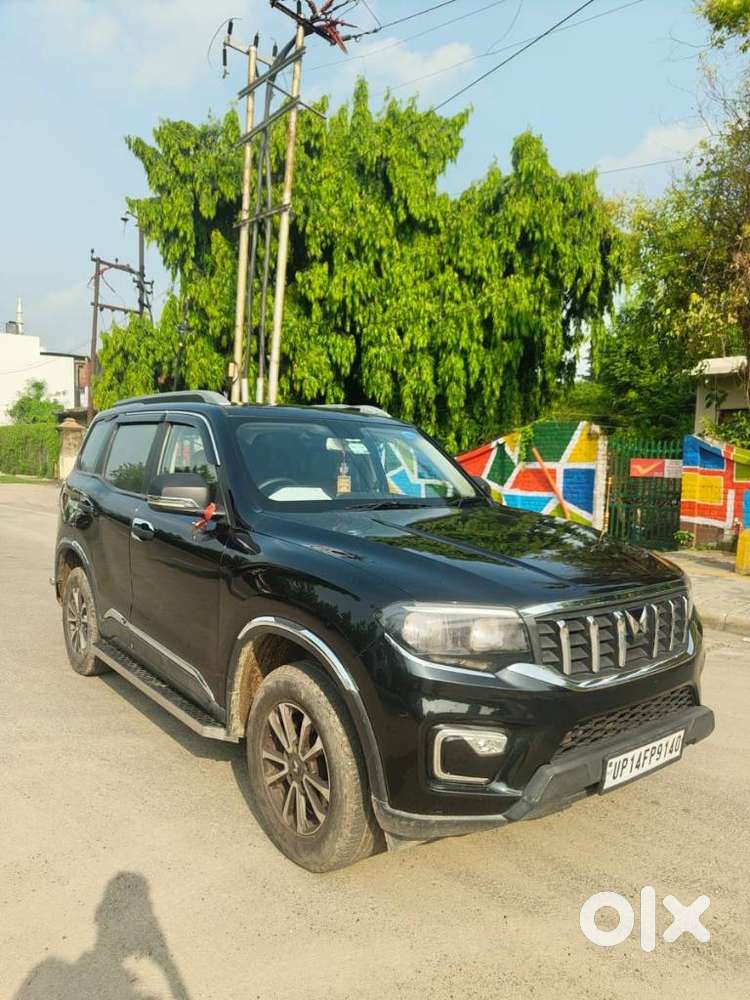 Mahindra Scorpio N Z2 Petrol Mt 7 Str, 2023, Petrol