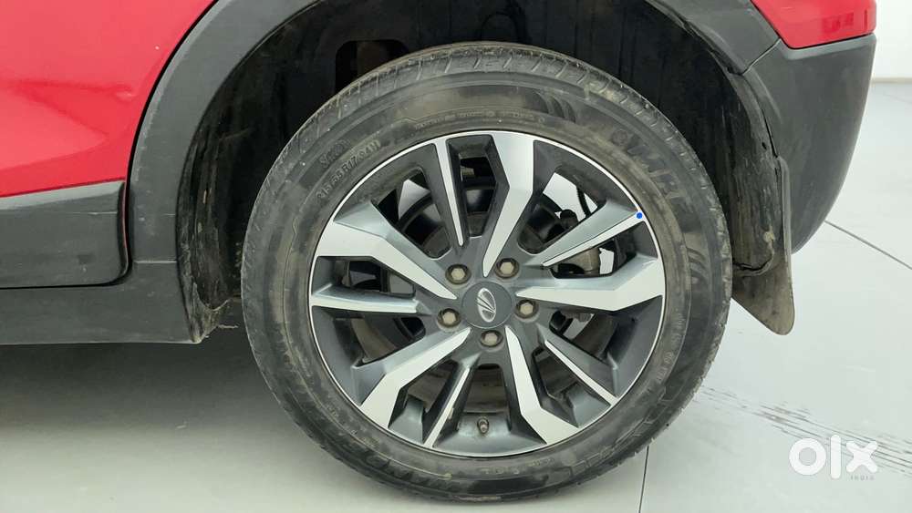 Mahindra Xuv300 W8 Option, 2021, Petrol