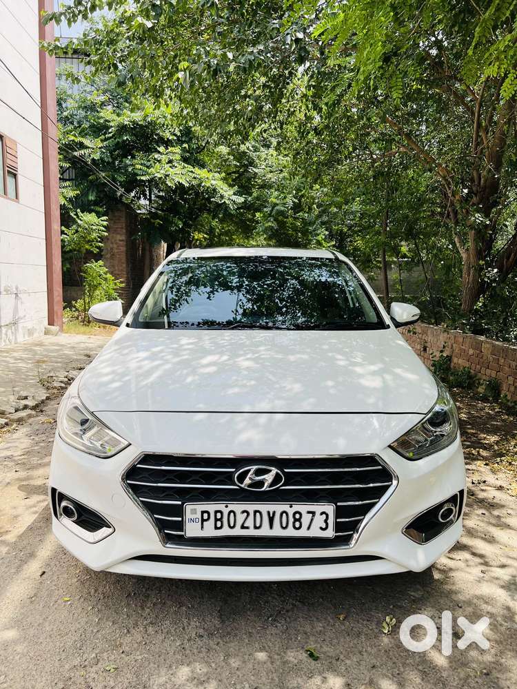 Hyundai Verna 1.5 Sx Diesel At, 2019, Diesel