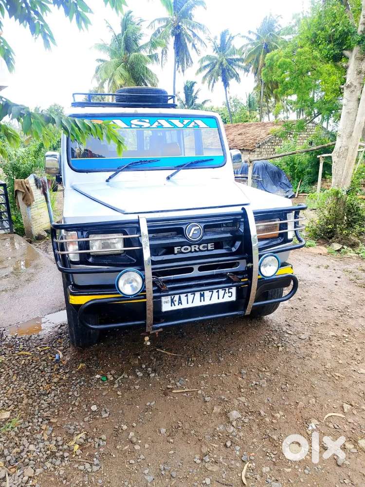 Force Motors Trax Cruiser 2007