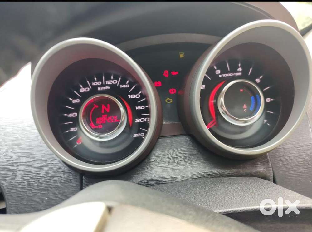 Mahindra Xuv500 W8, 2014, Diesel