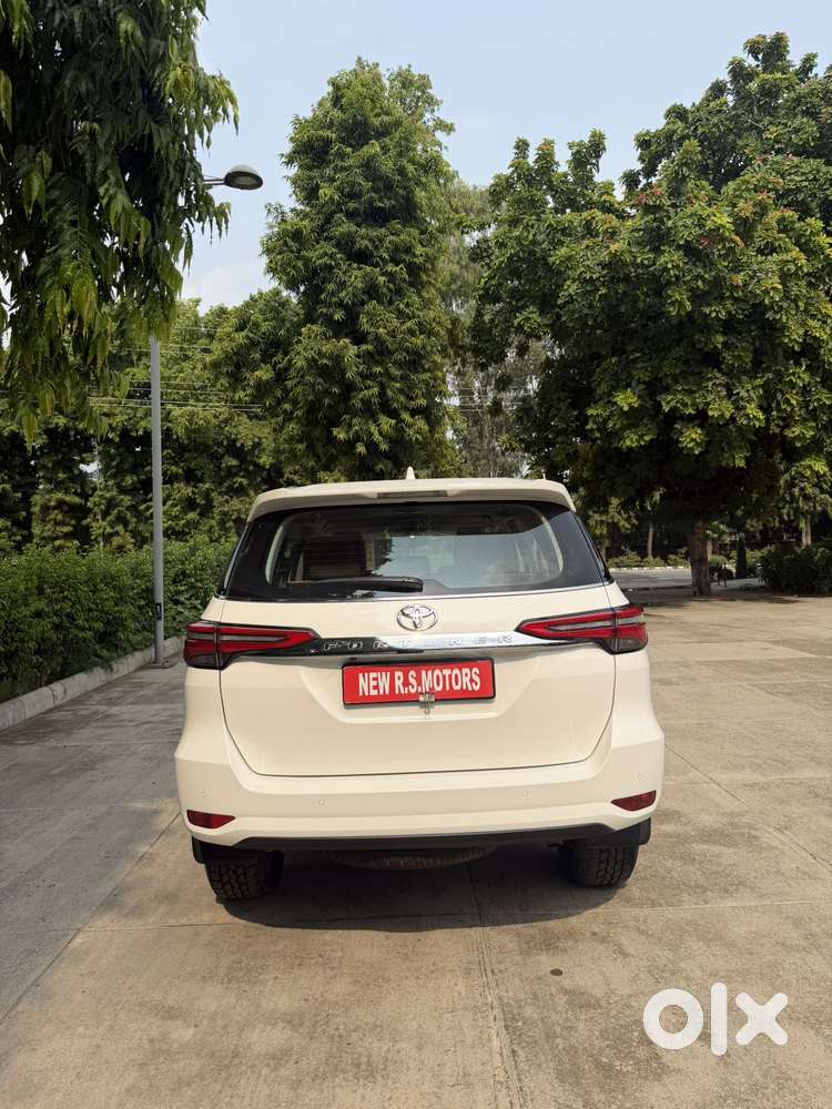 Toyota Fortuner 4x2 At 2.8 Diesel, 2025, Diesel