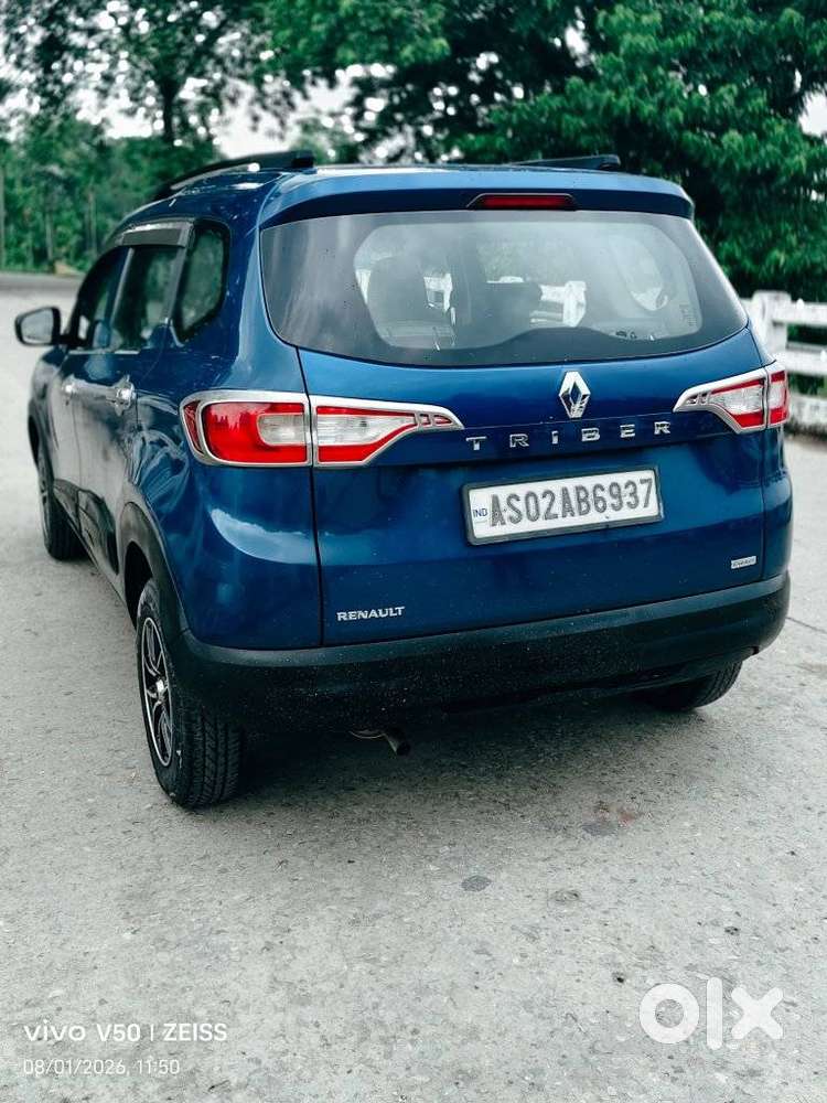 Renault Triber 1.0 Rxe, 2020, Petrol