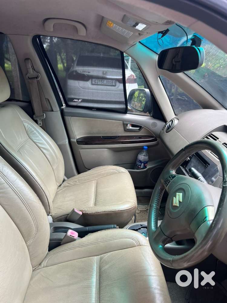 Maruti Suzuki Sx4 Zxi Auto Cng