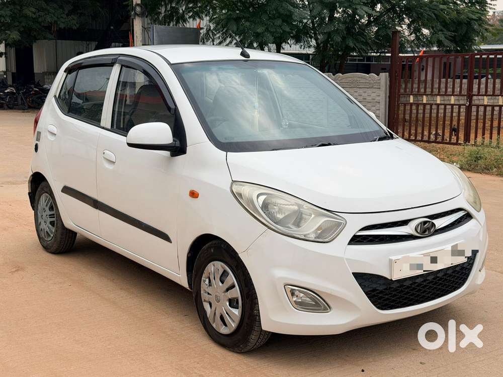 Hyundai I10 Sportz 1.1 Lpg, 2016, Petrol