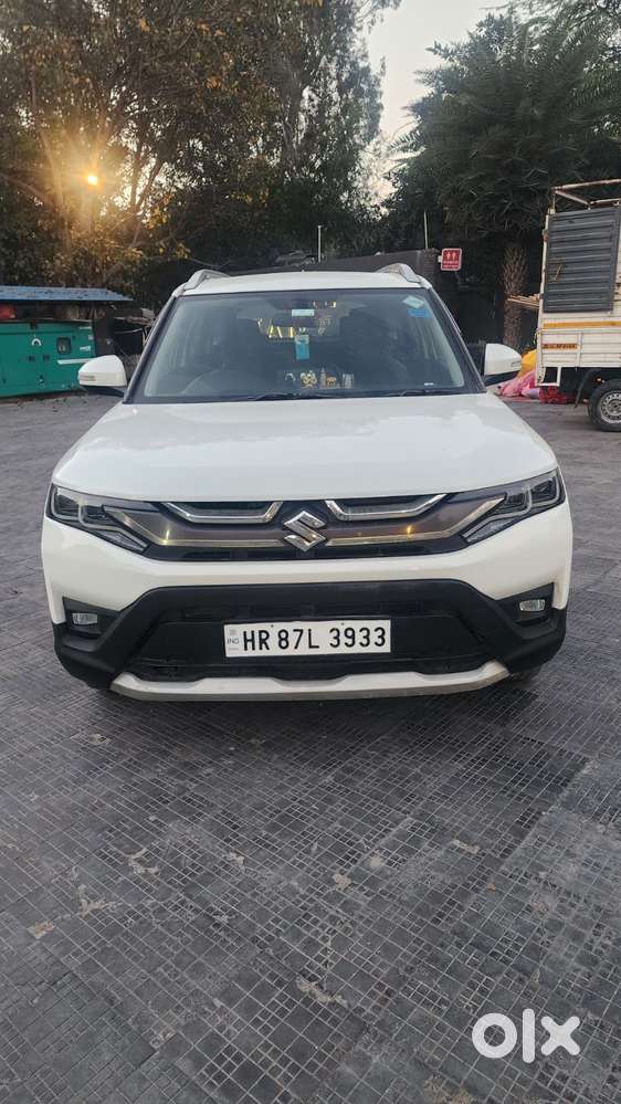 Maruti Suzuki Brezza 1.5 Zxi Cng Dual Tone, 2023, Cng & Hybrids