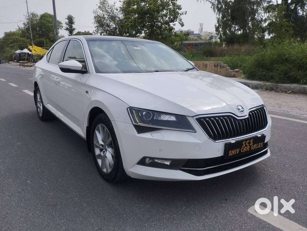 Skoda Superb Lk 1.8 Tsi At, 2017, Petrol