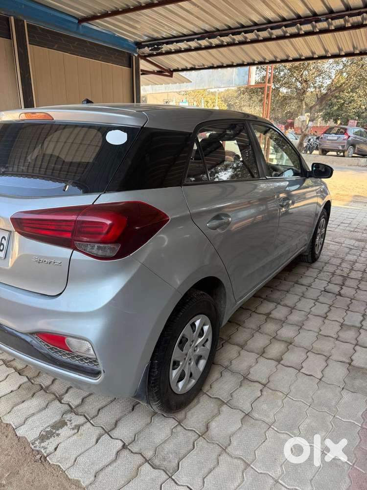 Hyundai I20 Sportz 1.2 Mt, 2018, Petrol