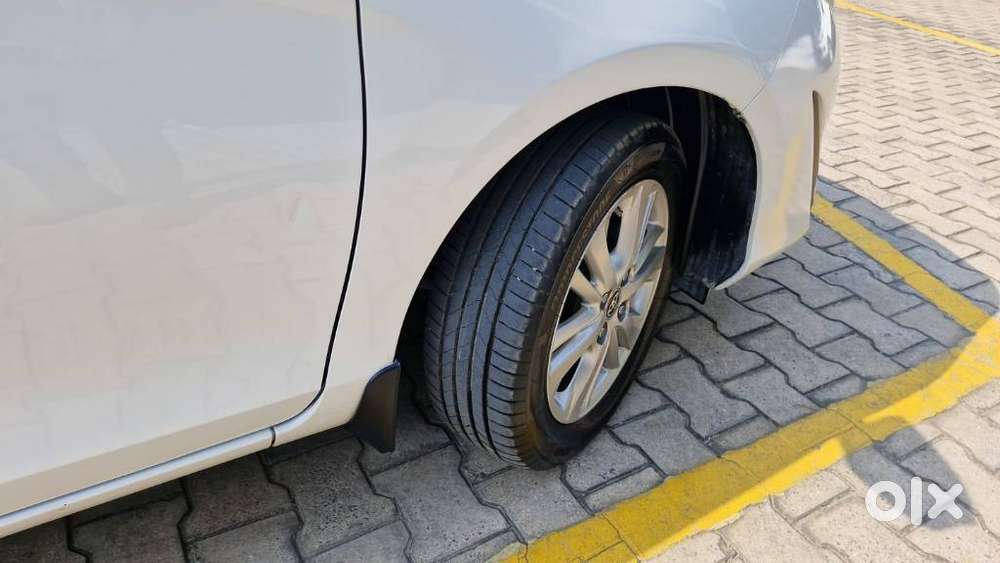 Toyota Yaris V, 2018, Petrol