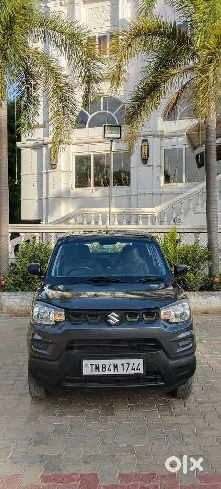 Maruti Suzuki S-presso Vxi, 2022, Petrol