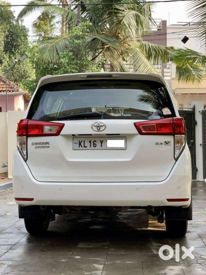 Toyota Innova Crysta 2.4 V, 2021, Diesel