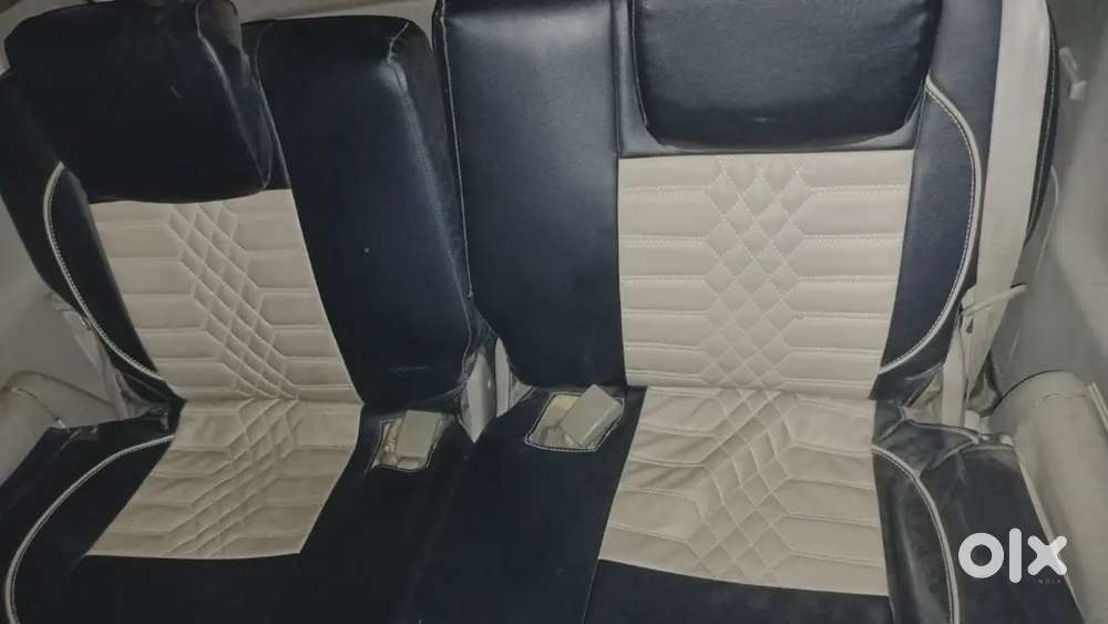 Toyota Innova 2.5 V 2014