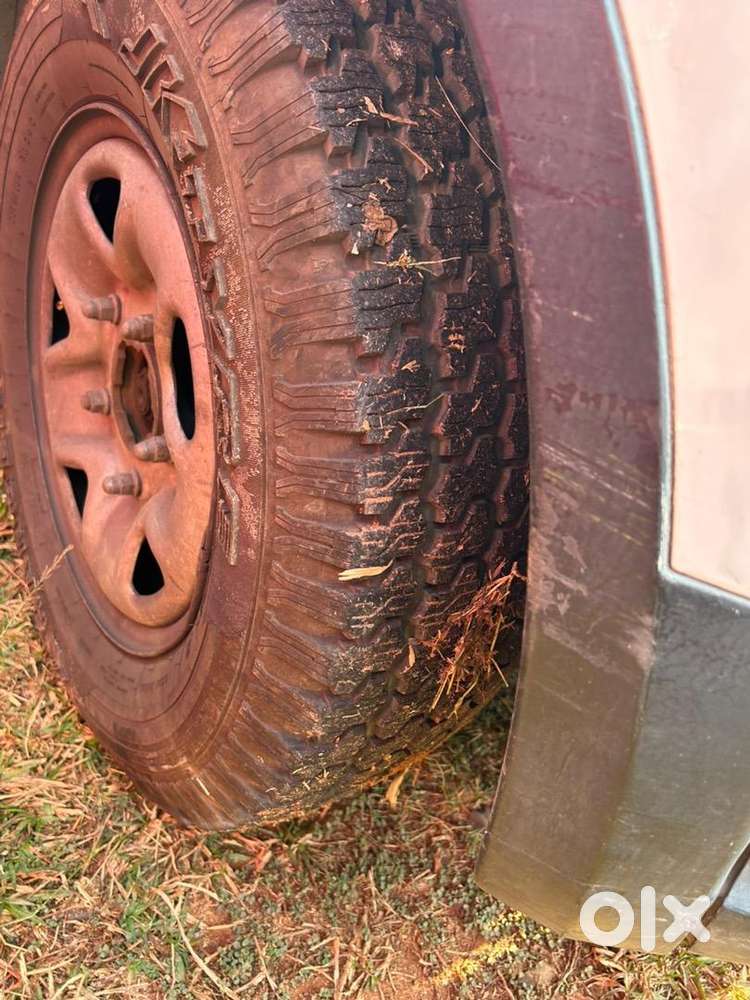 Tata Hexa 8seater  Excellent Condition New Tyre