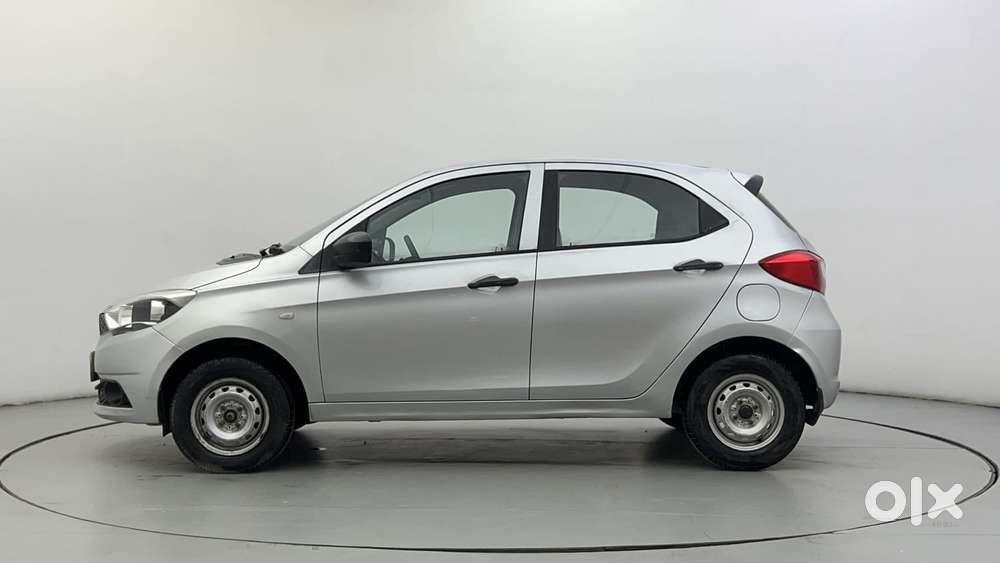 Tata Tiago 1.2 Revotron Xm, 2016, Petrol