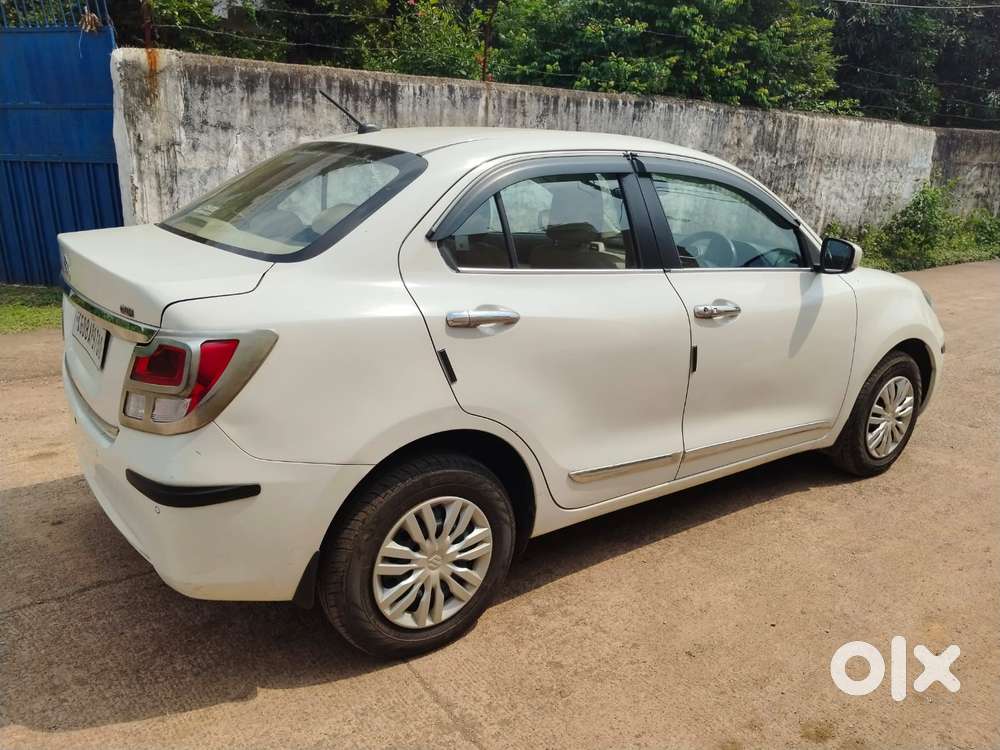 Maruti Suzuki Swift Dzire Vxi Optional, 2020, Petrol