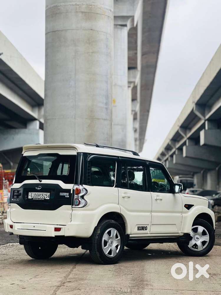 Mahindra Scorpio S6 Plus, 2015, Diesel
