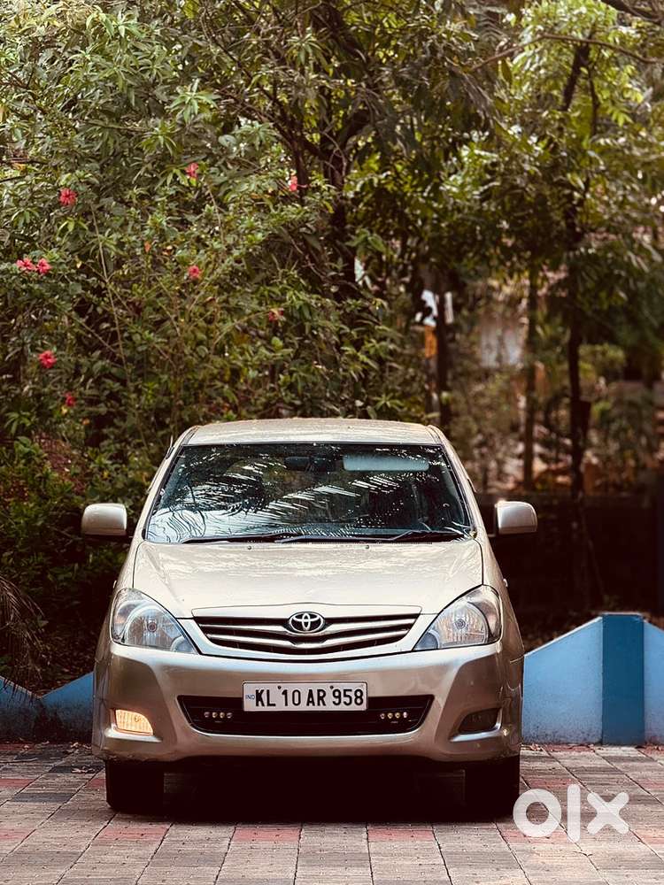 Toyota Innova Diesel 2010