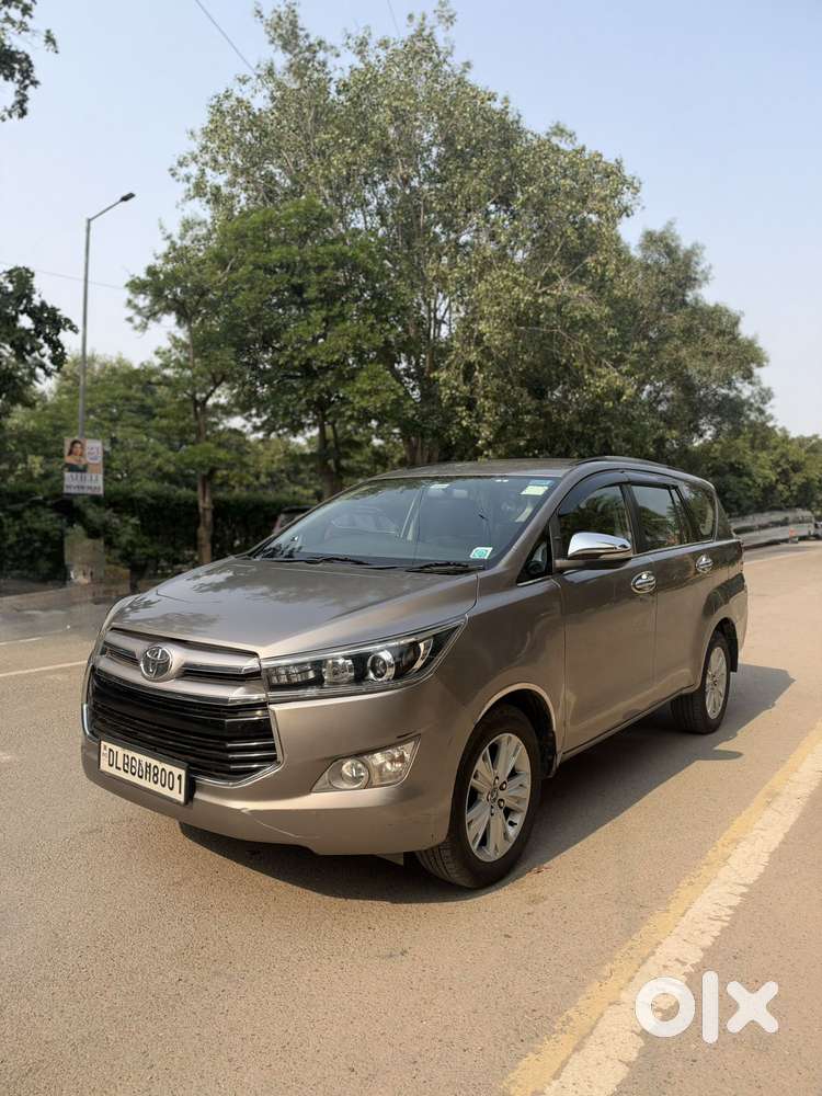 Toyota Innova Crysta 2.7 Zx At, 2017, Petrol