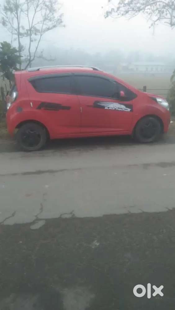 Chevrolet Beat Petrol 2014