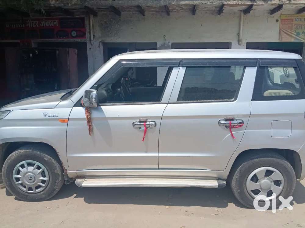 Mahindra Tuv 300 2017