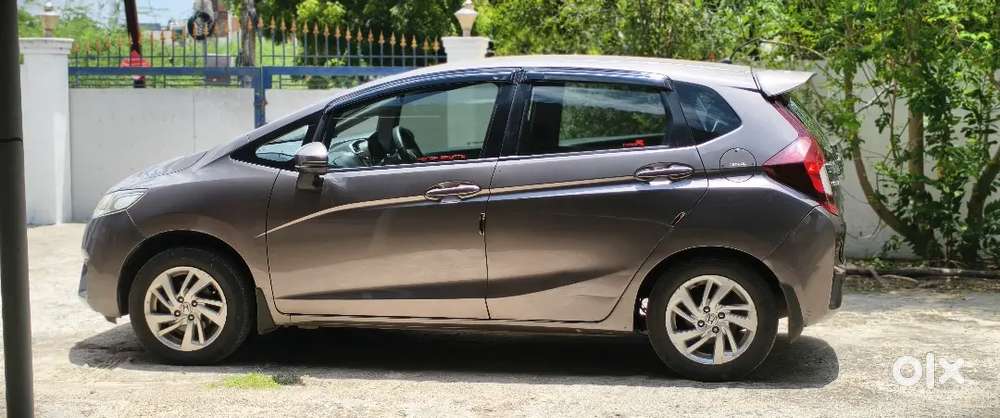Honda Jazz 1.2 Active Petrol 2016