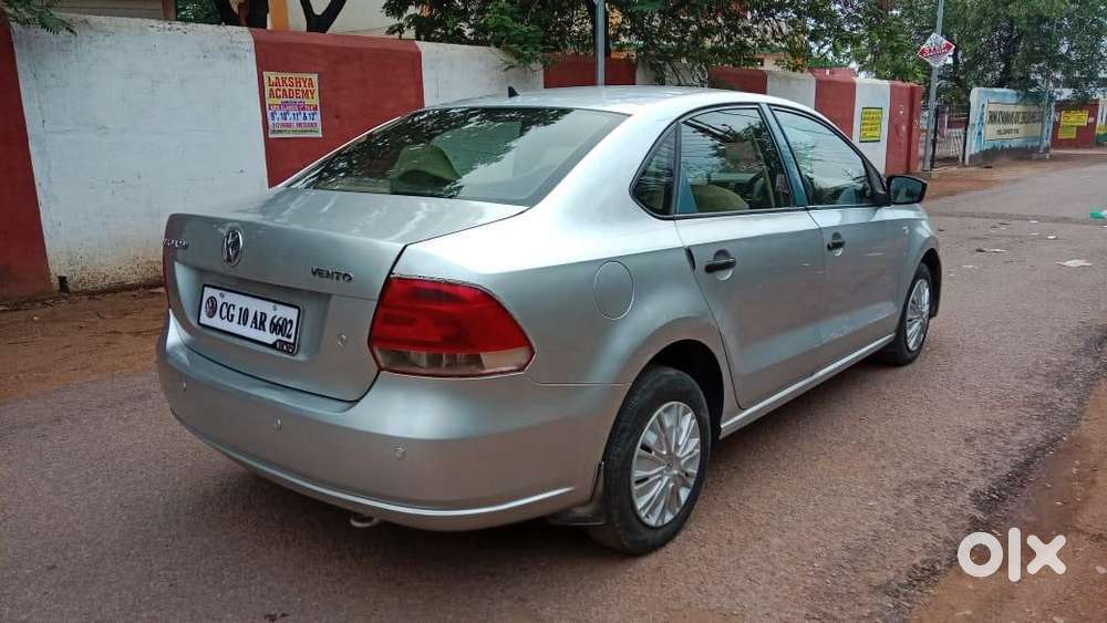 Volkswagen Vento 2010-2013 Petrol Comfortline, 2011, Petrol