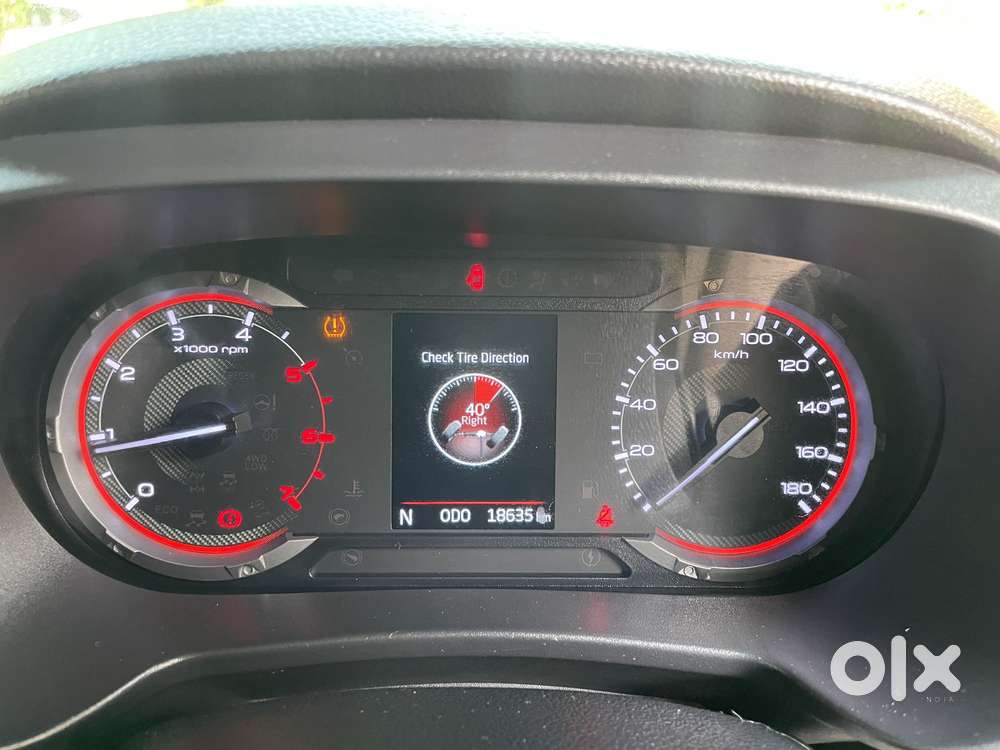 Mahindra Thar Lx Hard Top Diesel Mt Rwd, 2025, Diesel