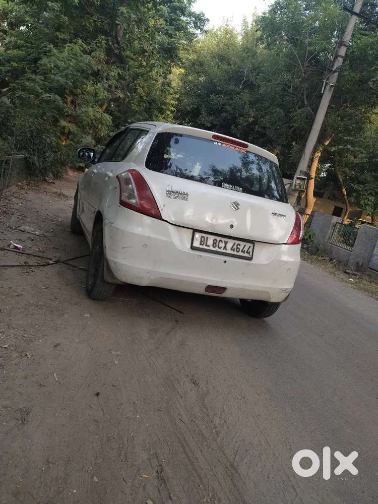 Maruti Suzuki Swift 2012 Cng & Hybrids Well Maintained...1.5 Lakh