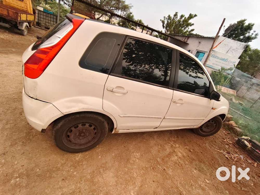Ford Figo 2011 Diesel 138000 Km Driven