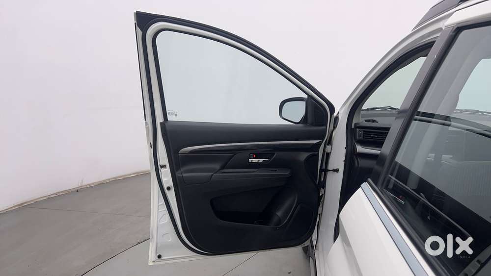 Maruti Suzuki Xl6 1.5 Zeta At, 2023, Petrol