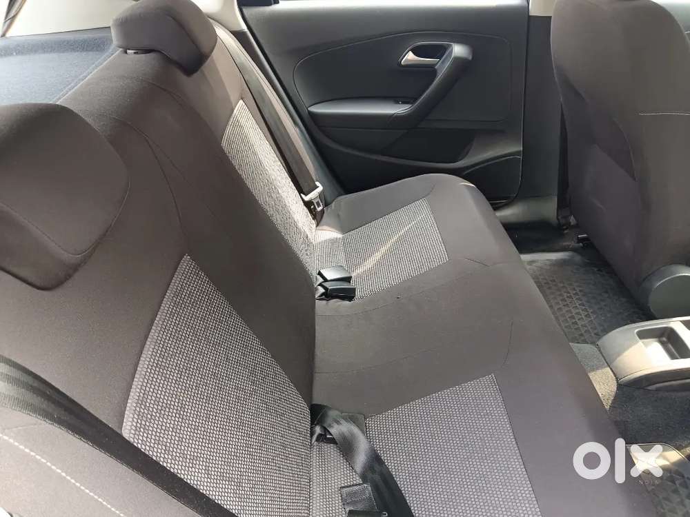 Polo Carbon Steel Grey Metalic