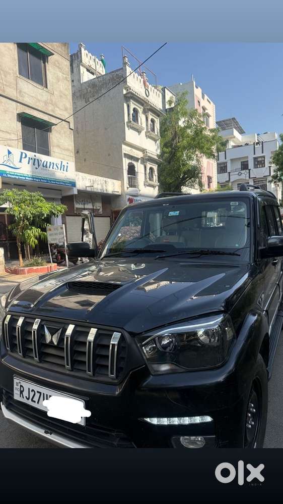Mahindra Scorpio Classic 2023