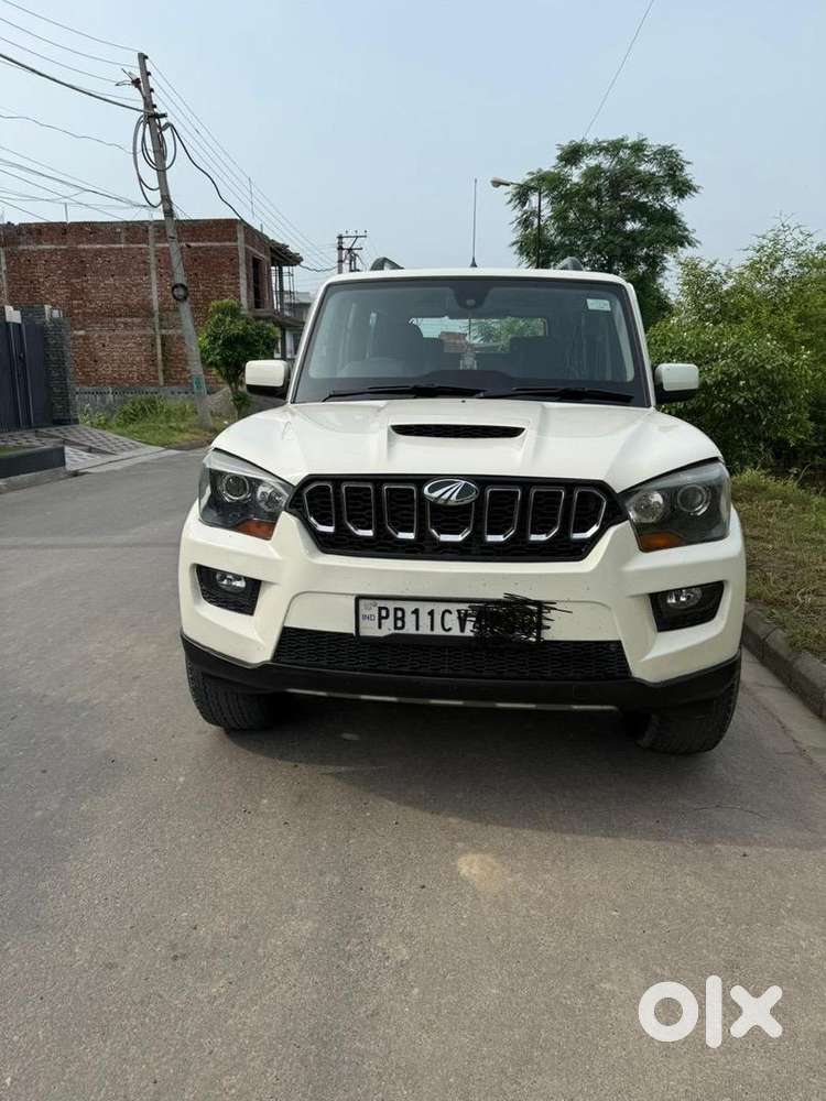 Mahindra Scorpio Classic 2014 Diesel Well Maintained